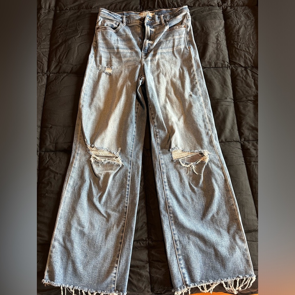 Hidden straight leg jeans